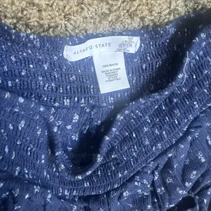 Altar'd State Floral Ruffle Skort Navy Blue Boho Smocked Tiered Mini sz XS thumbnail 3