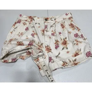 American Eagle Mom Short Womens 4 High Waist Cuffed Pleated Off White Floral thumbnail 10