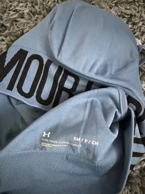 Under Armour sports bra thumbnail 3