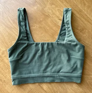 Abercrombie & Fitch Square Neck Lightly Lined Sports Bra, Green, Size Small thumbnail 1