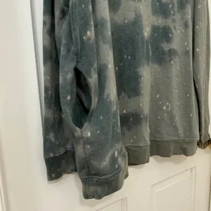 Natural Life Slate Green Speckled Tie Dye Sweatshirt L Boho Grunge Indie Cozy thumbnail 2