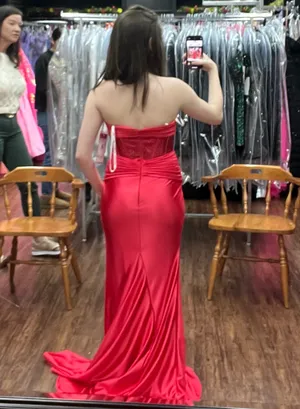 prom dress Red Size 4 thumbnail 3