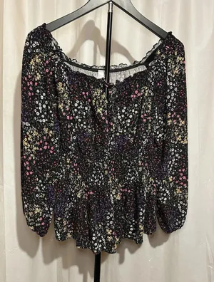 No Boundaries Juniors Women Smocked Peasant Top Shirt Black Floral L Boho thumbnail 1