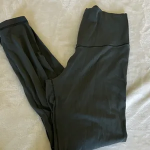 Aerie khaki green High-Waisted leggings thumbnail 5