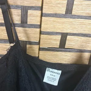 No Boundaries Black Lace Maxi Dress Size‎ Small thumbnail 6