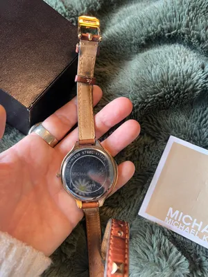 Michael Kors Brown Wrap Watch thumbnail 4