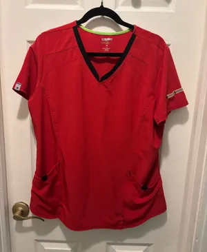 Red and black scrub top  thumbnail 1
