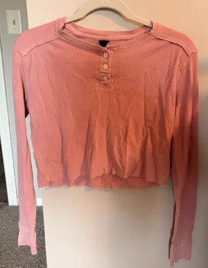 Cropped shirt thumbnail 1