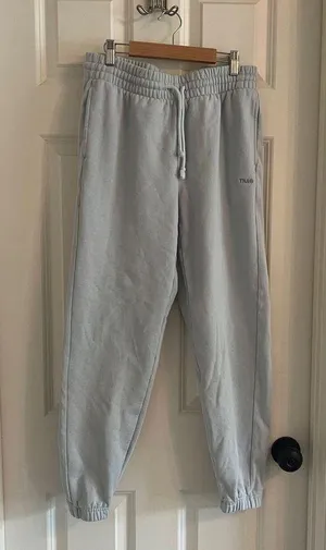 Aritzia Tna Extra Fleece Boyfriend Sweatpant | Size Small thumbnail 3