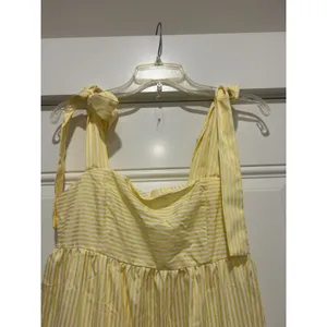 Yellow White Striped Tiered Maxi Tie Straps Maxi Dress Size Medium Brunch Girly thumbnail 2
