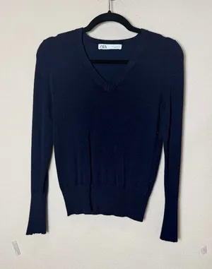 Zara V Neck Fine Gauge Sweater with Gold Button Sleeve Detail Navy Size Small thumbnail 1