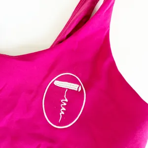 Lululemon Womens Passionate Pink Glow Up Embroidered Company Logo Tank Size 8 thumbnail 2