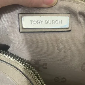 Tory Burch Light Brown Leather Mcgraw/Taylor Hobo Slouchy Bag thumbnail 10