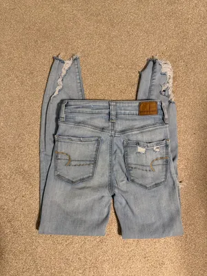 American Eagle Light Wash Distressed Cropped High Rise Jeggings thumbnail 9