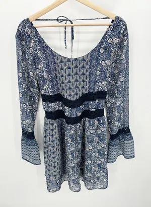 Maurices Dress Women MEDIUM NWT Blue‎ Printed Long Sleeve Tie Back Peasant Mini thumbnail 1