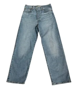 Levis Size 28 Ribcage Straight Ankle Jeans thumbnail 1