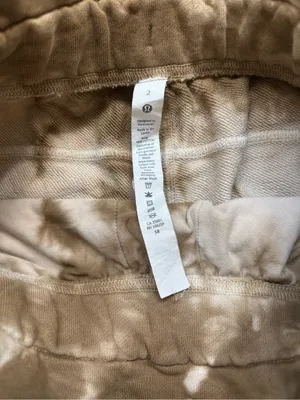 Lululemon Athletica Inner Glow Tie-Dye High-Waist Athletic Shorts Size 2 thumbnail 3