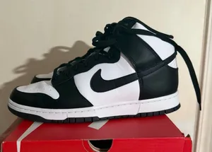 Nike Dunk High Black White thumbnail 1