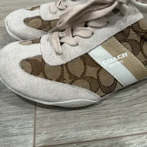 Coach Kelson Outline Signature Sneaker Size 7.5 thumbnail 5