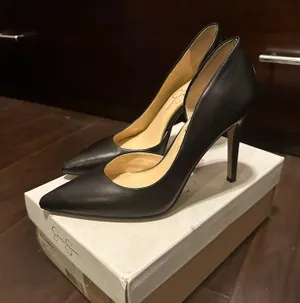 Black Stiletto Heels thumbnail 3