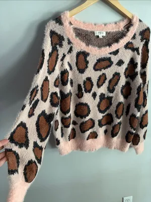Umgee Leopard Print Fuzzy Sweater Pink Animal Print Oversized Size Small thumbnail 4