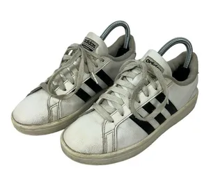 Adidas Cloudfoam Advantage Sneakers Womens Size 6.5 White Black Lace Up thumbnail 1