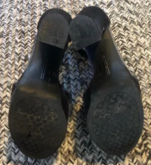 Chinese Laundry Grey  heels thumbnail 3
