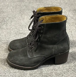 Frye Sabrina 6g Combat Boots Womens 8.5 D Gray Suede Lace Up Made In USA thumbnail 1