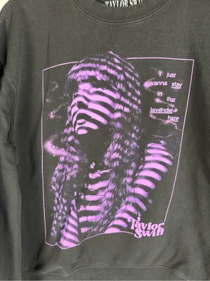 Taylor Swift The Eras Tour "Lavender Haze" Crewneck Sweatshirt Size L thumbnail 2