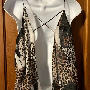 Woven Leopard Strap Back Tank Top thumbnail 3
