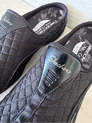Skechers Air Cooled Slip On Sneakers Womens Black Size 7 Arch Fit Relax Fit NEW thumbnail 9