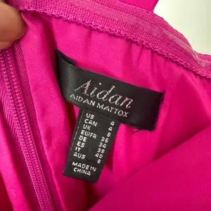 Aidan Mattox sz 4 Hot Pink One Shoulder‎ High Slit Formal Maxi Gown Luxury thumbnail 4