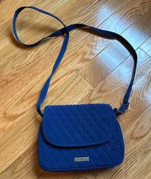Vera Bradley Royal Blue Quilted Fabric Crossbody Shoulder Bag NWOT thumbnail 1