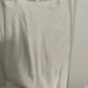 Selfie Leslie White Lace Mini Dress thumbnail 6