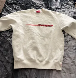 Supreme Hoodie thumbnail 1