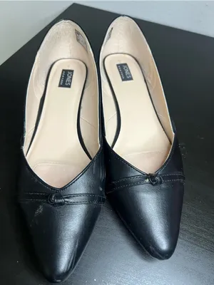 Jones New York Black Pointed-Toe Knot Flats thumbnail 1