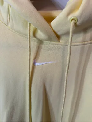 Nike hoodie thumbnail 2