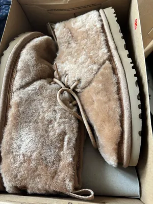 Neumel UGG Cozy Boots thumbnail 1