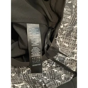 White House Black Market Chiffon Maxi Dress Size 4 Black White thumbnail 7