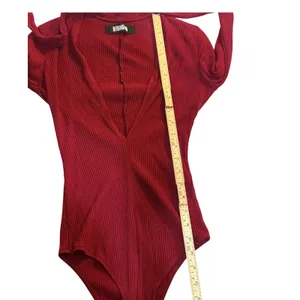 Reformation Burgundy Ribbed Long Sleeve Deep V-Neck‎ Bodysuit XS Made in USA thumbnail 7