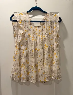 Francesca's White and Yellow Floral Babydoll Top thumbnail 1