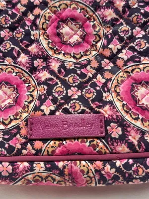 D6. Vera Bradley Pink Medallion Crossbody Bag thumbnail 2