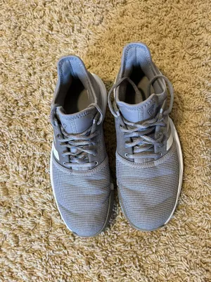 Adidas Tennis Court Shoe thumbnail 2