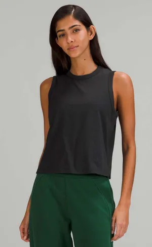 LULU🍋 Classic Fit Sleeveless Tank Top thumbnail 1