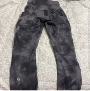 Lululemon wunder train leggings 28’ thumbnail 2