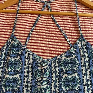 Hollister Blue and White Relaxed Crop Top thumbnail 3