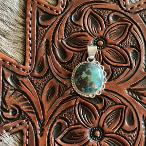 Turquoise and 925 Sterling Silver Pendant Necklace thumbnail 2