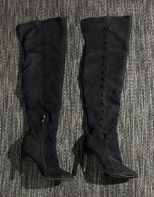 Hot Kiss Knee High Suede Boots Size 8 thumbnail 1