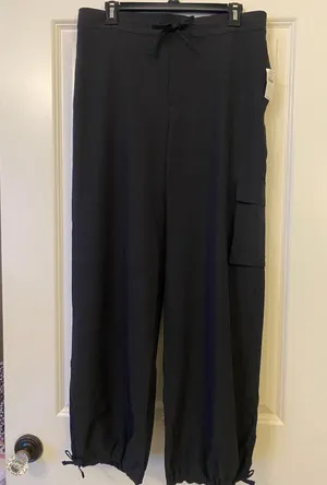 Old Navy Jogger Quick-dry Pants Size S thumbnail 1