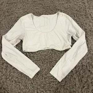 Aerie Offline Top thumbnail 1